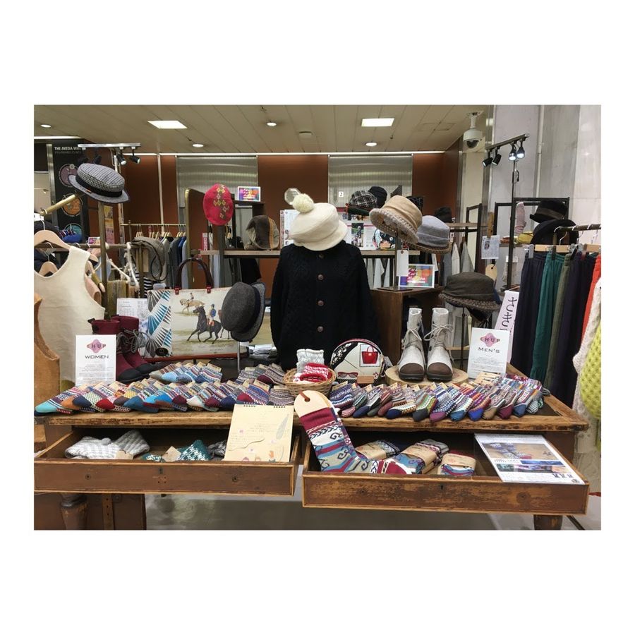 「ニットマルシェ」@京王百貨店新宿店1階正面口イベントスペース の画像